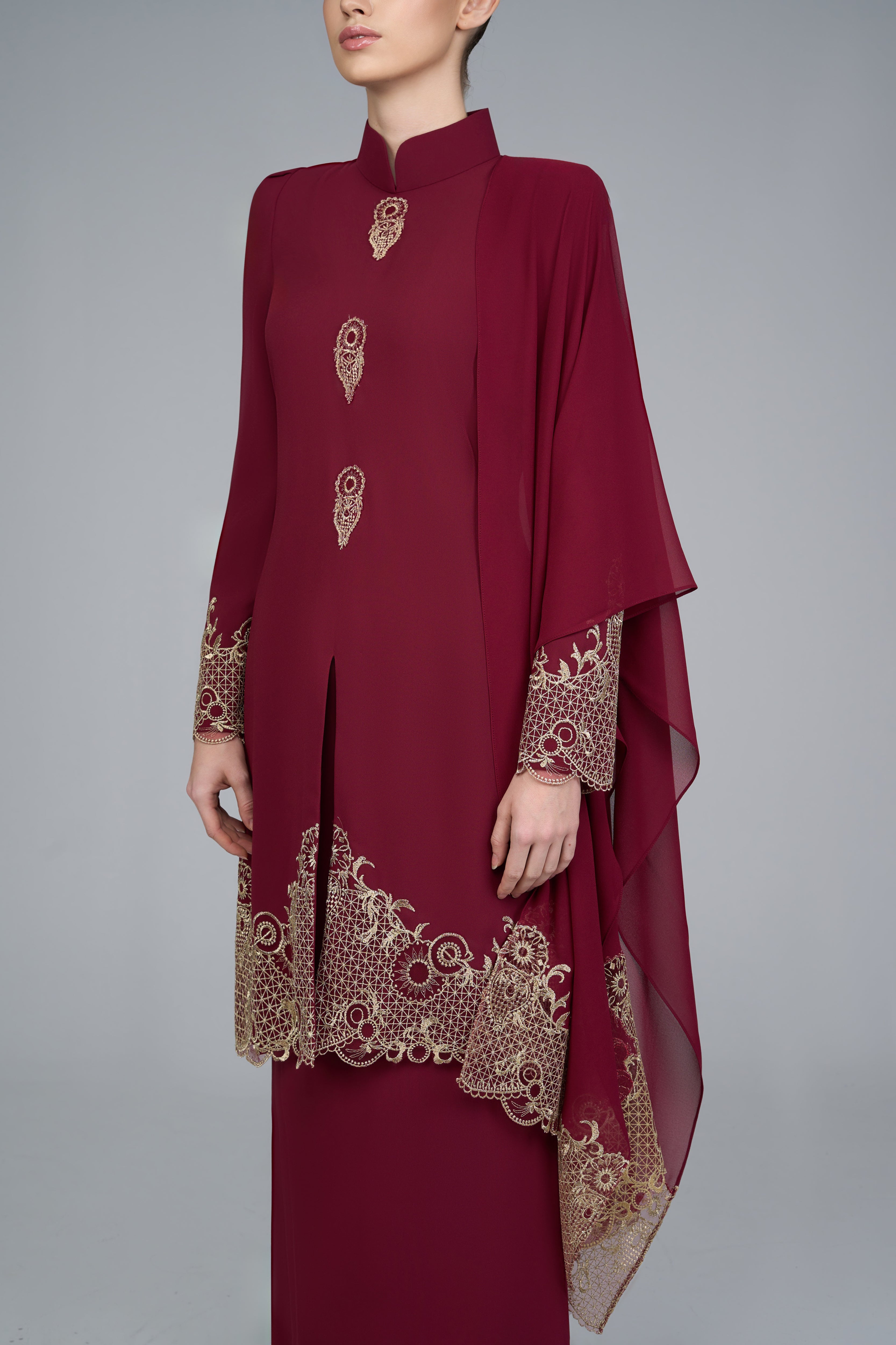 Angsoka Kurung in Maroon