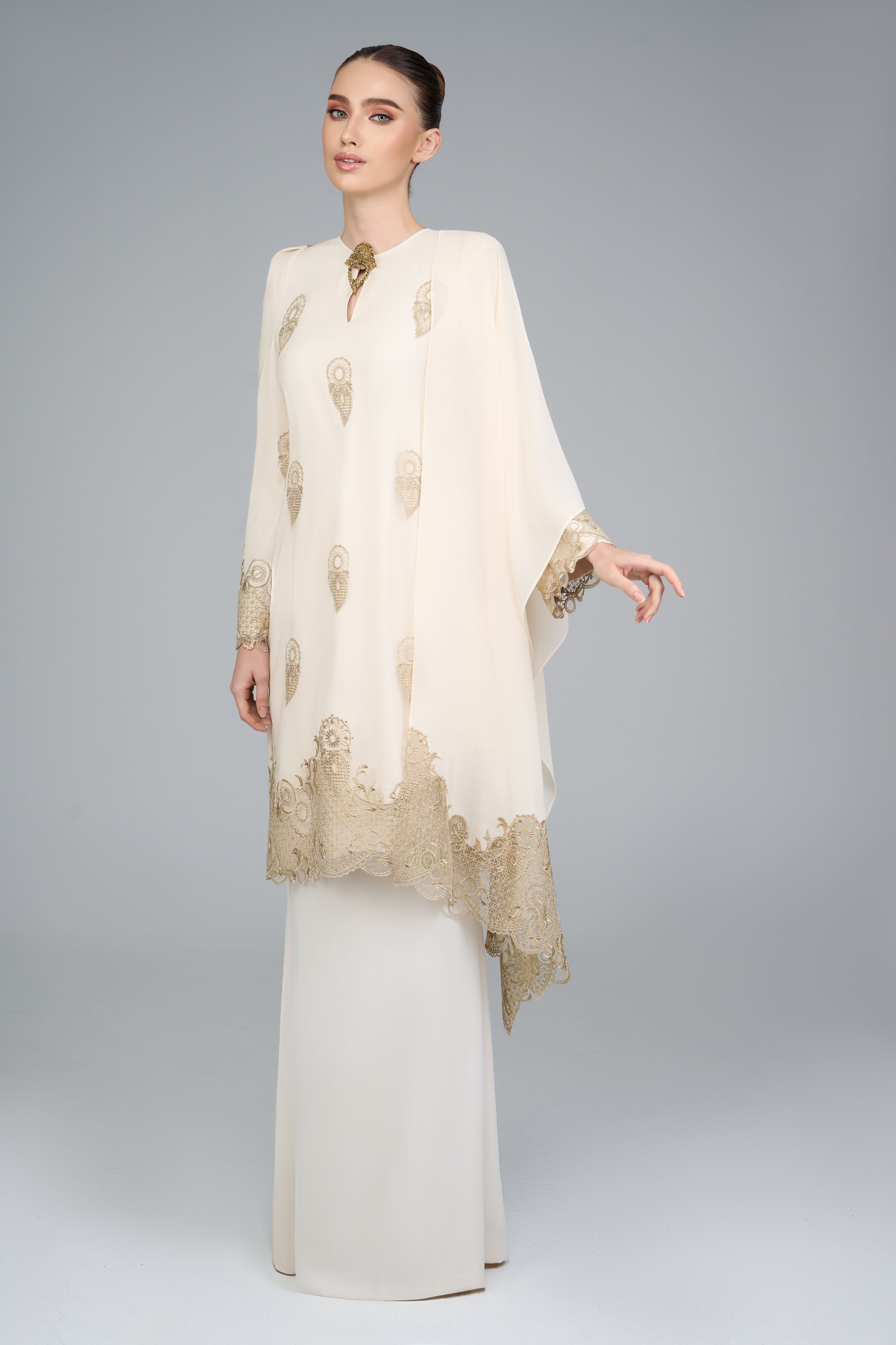 Cempaka Kurung in Cream