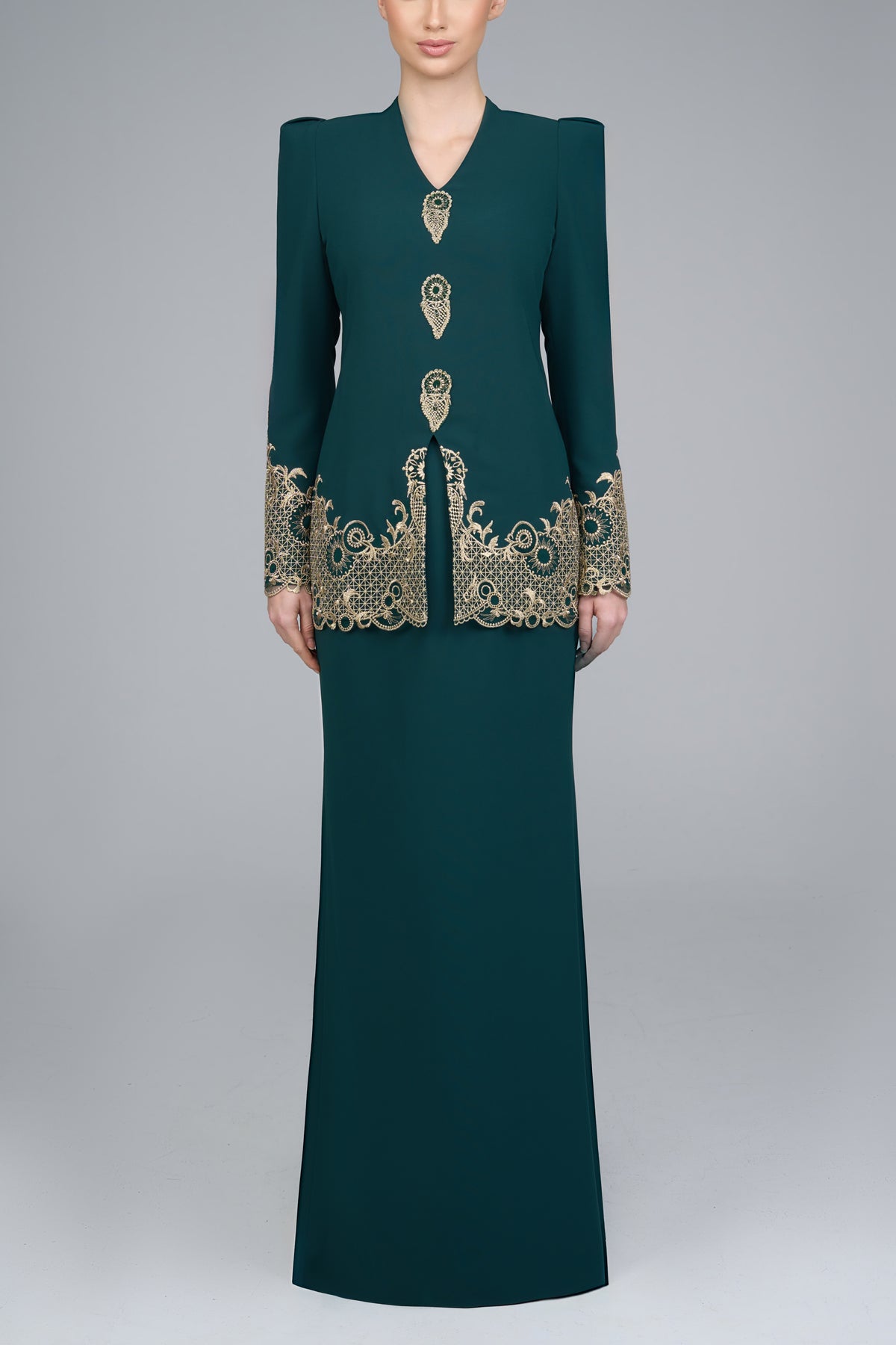 Indera Kurung in Emerald Green