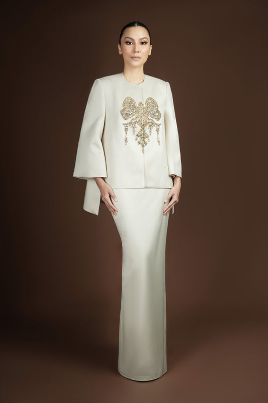 MAHSURI IN IVORY