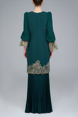 Malai Kurung in Emerald Green