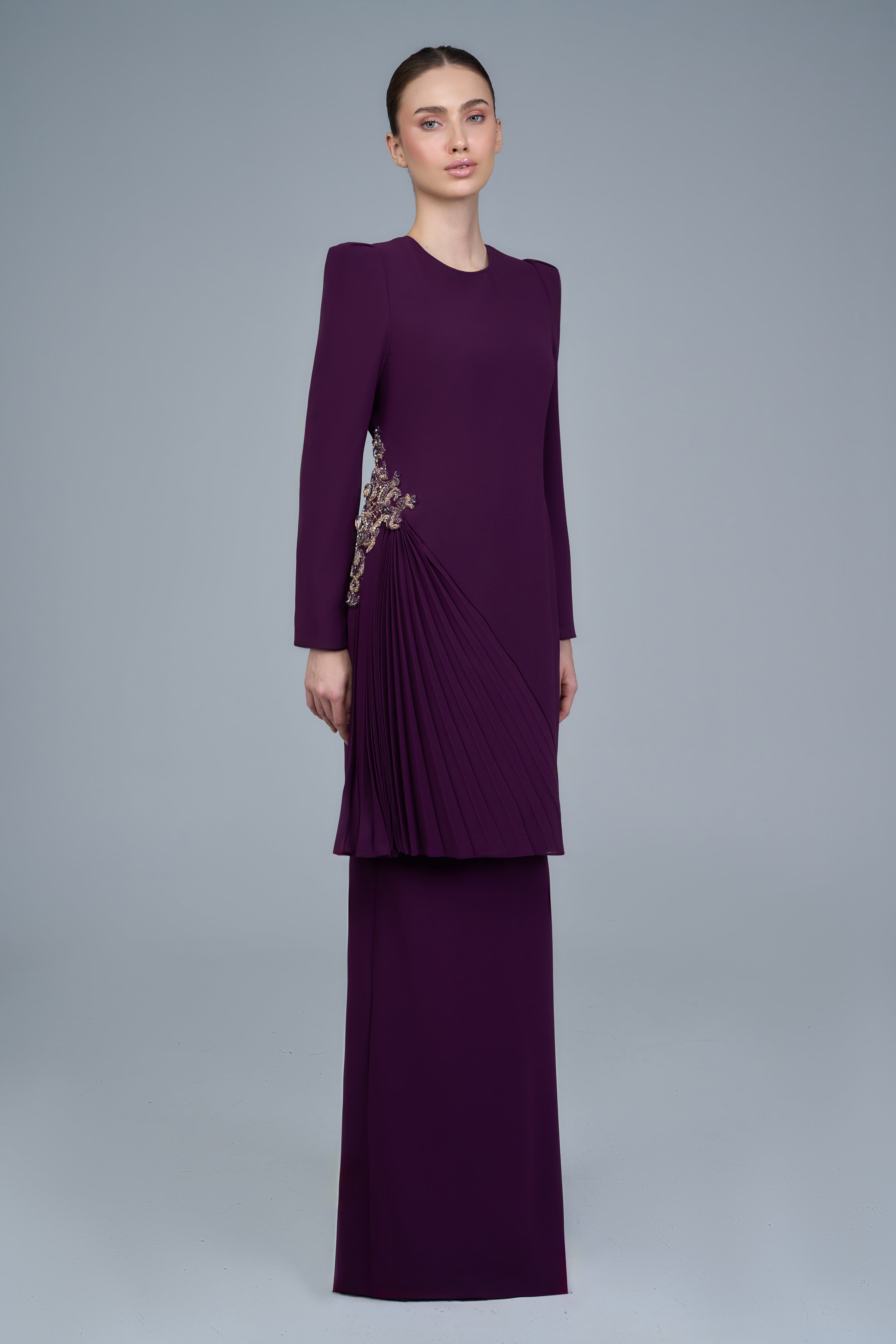 Nellie Kurung in Dark Purple