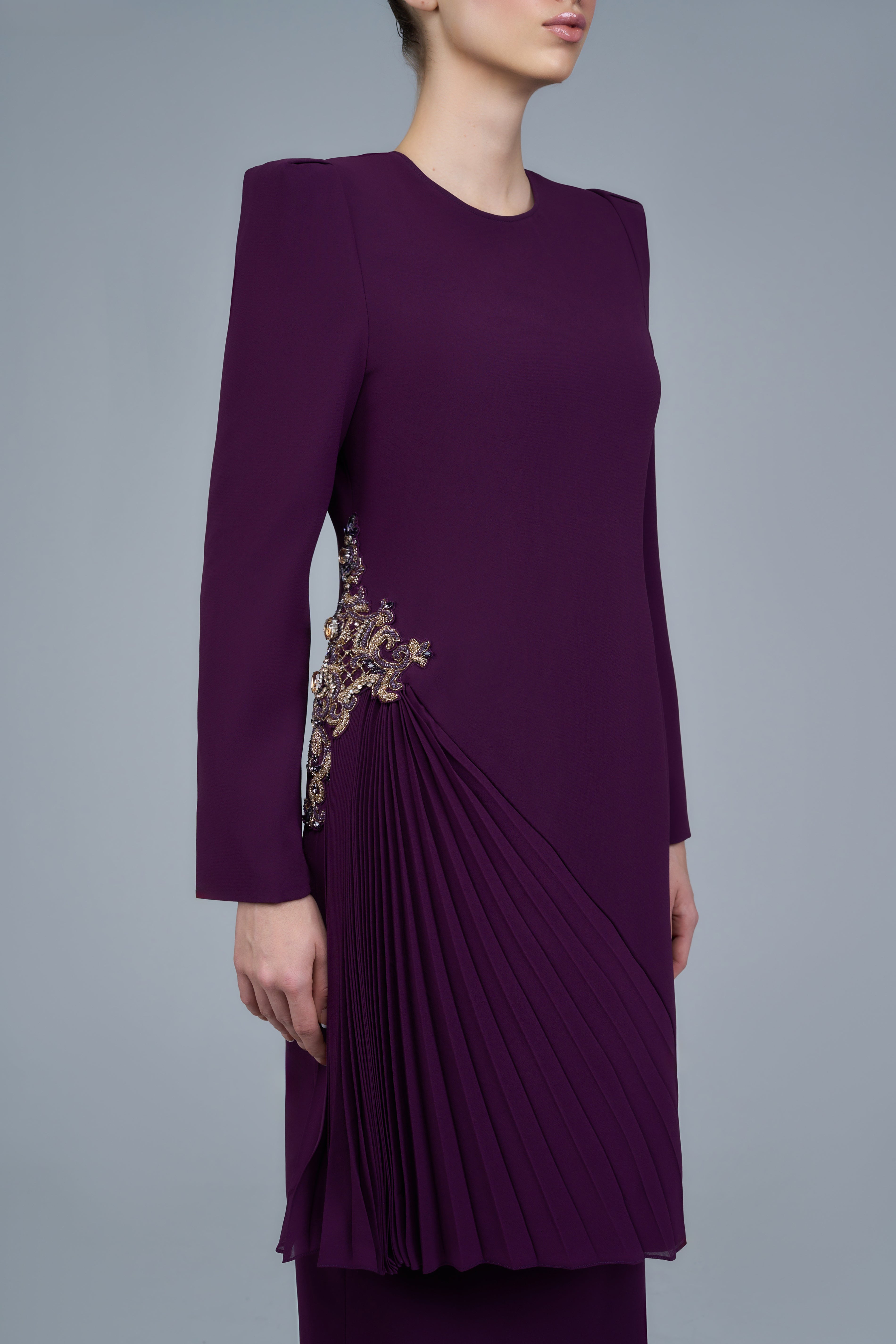 Nellie Kurung in Dark Purple