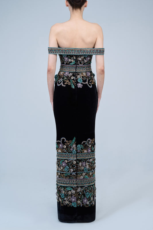 Odora Gown