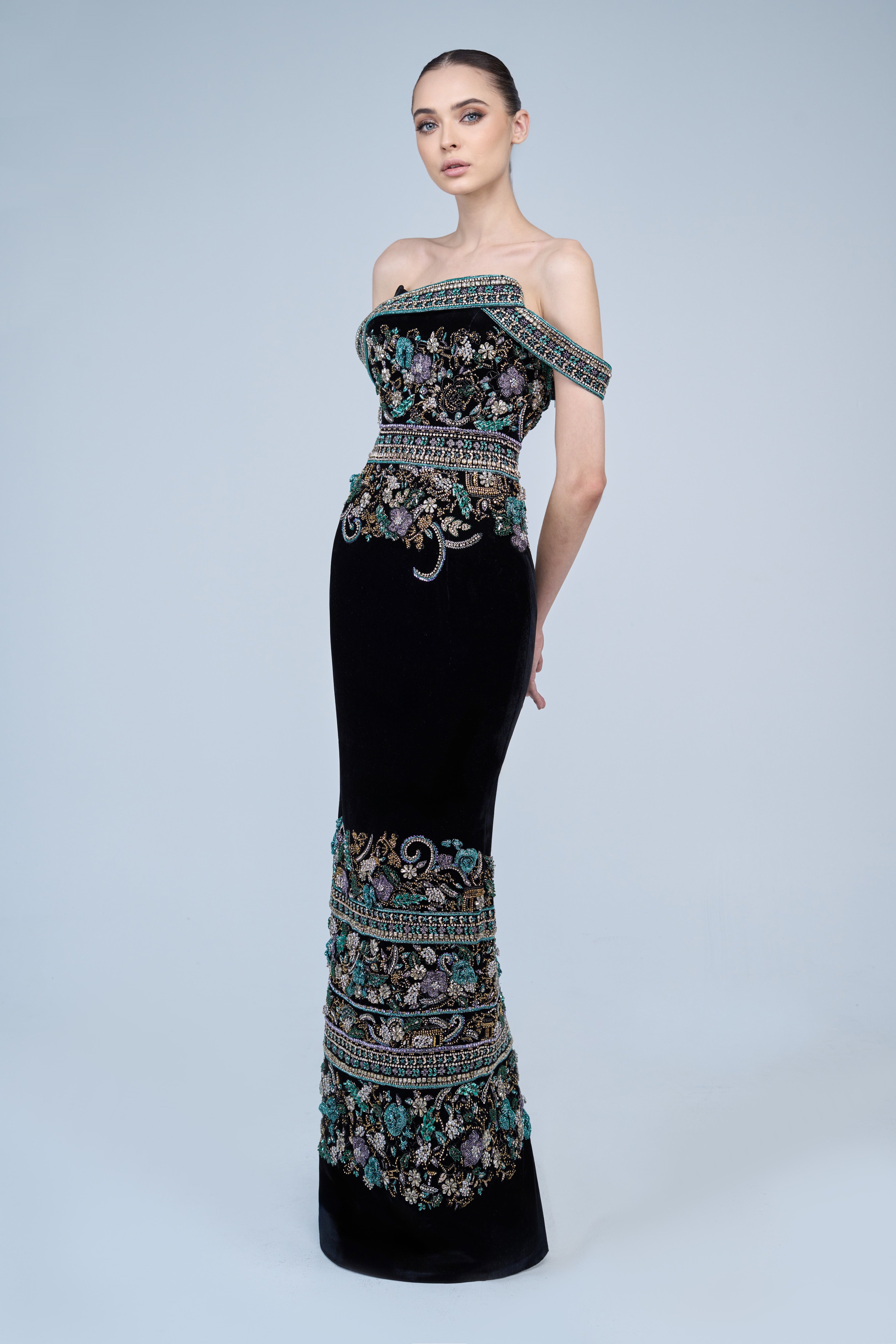 Odora Gown