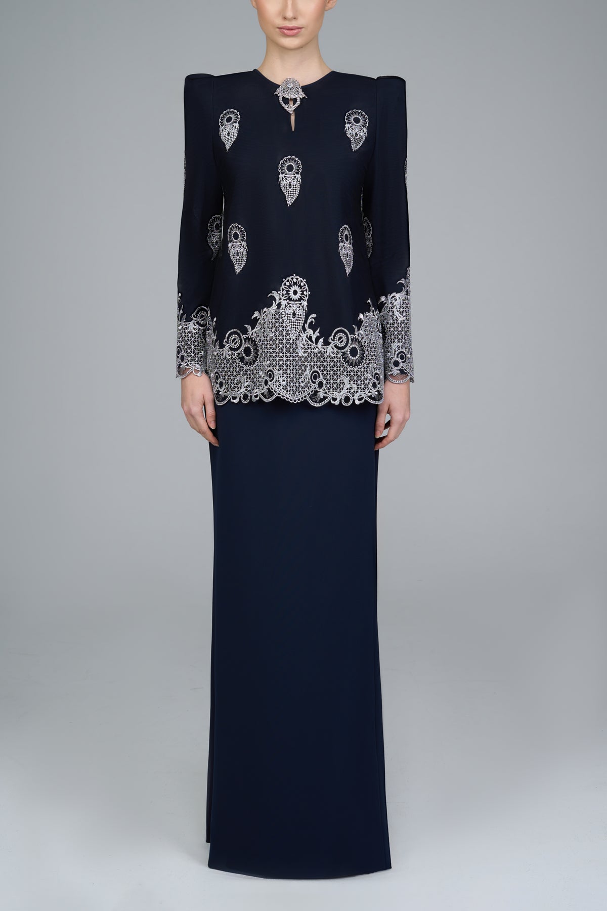 Prahara Kurung in Navy Blue